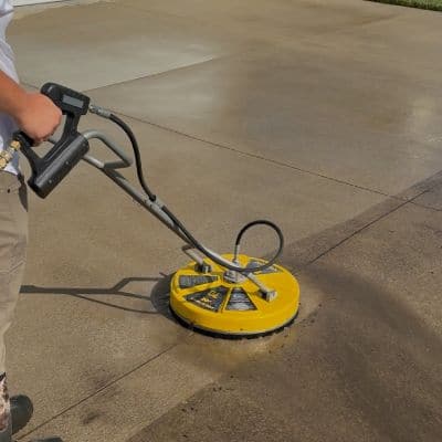 DRIVEWAY PRESSURE WASHING