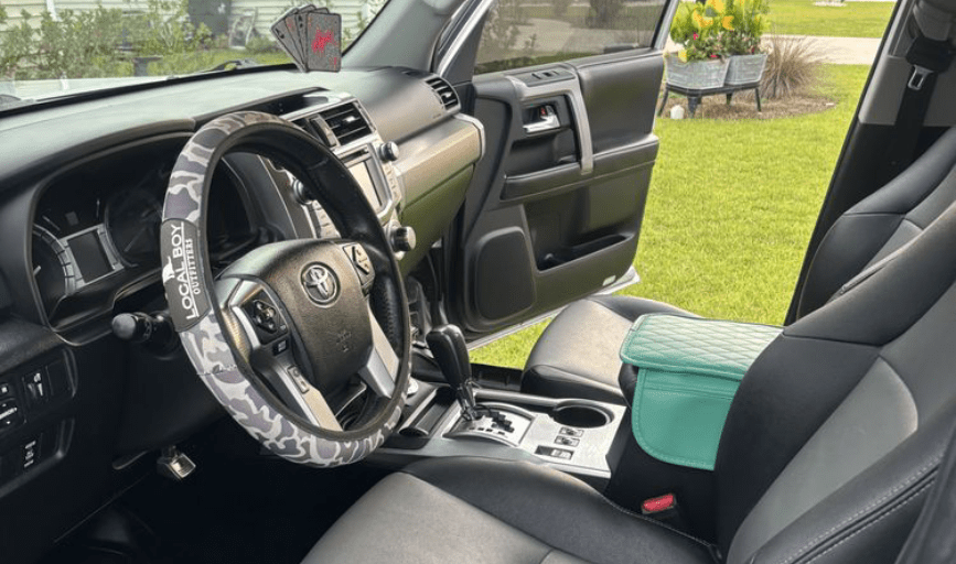 INTERIOR CAR DETAILING