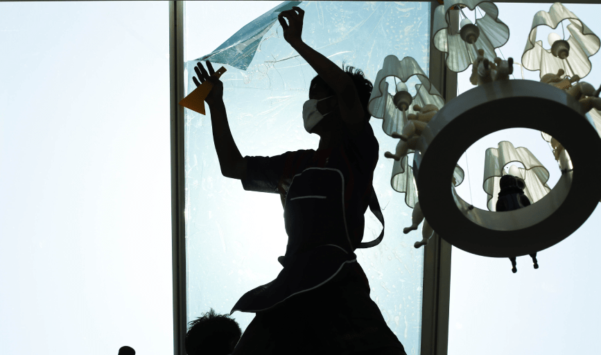 COMMERCIAL WINDOW TINTING