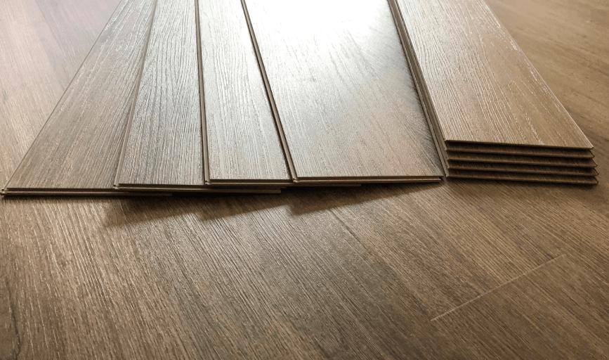 LAMINATED FLOORS