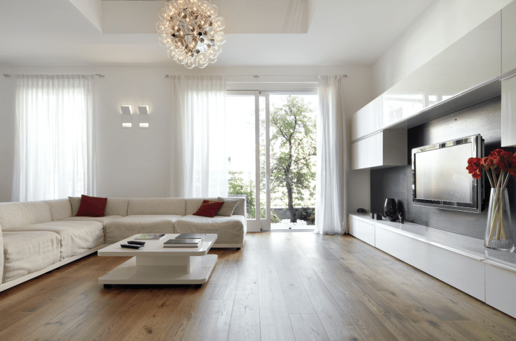 John, Moving Service