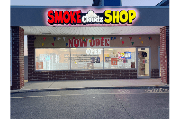 Cloudz Smoke Shop 