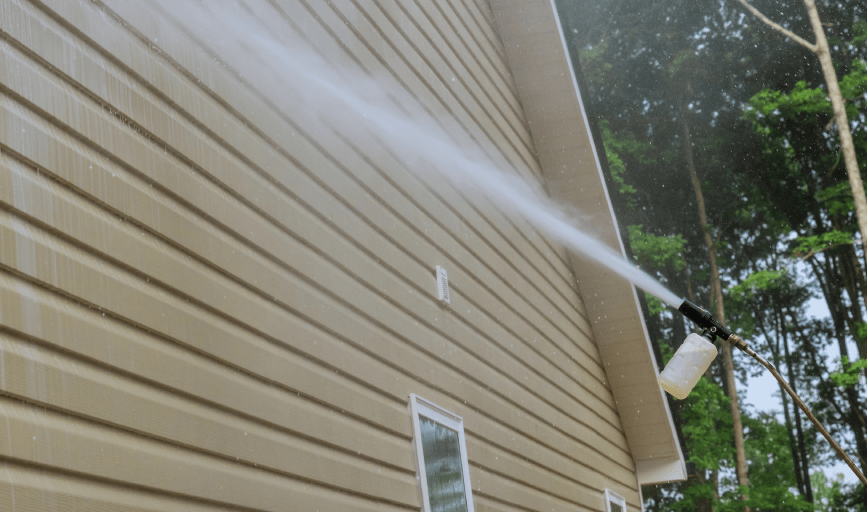 SIDING PRESSURE WASHING