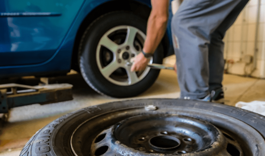 CAR TIRE INSTALLATION
