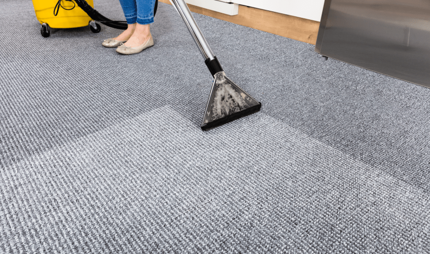 COMMERCIAL CARPET CLEANING