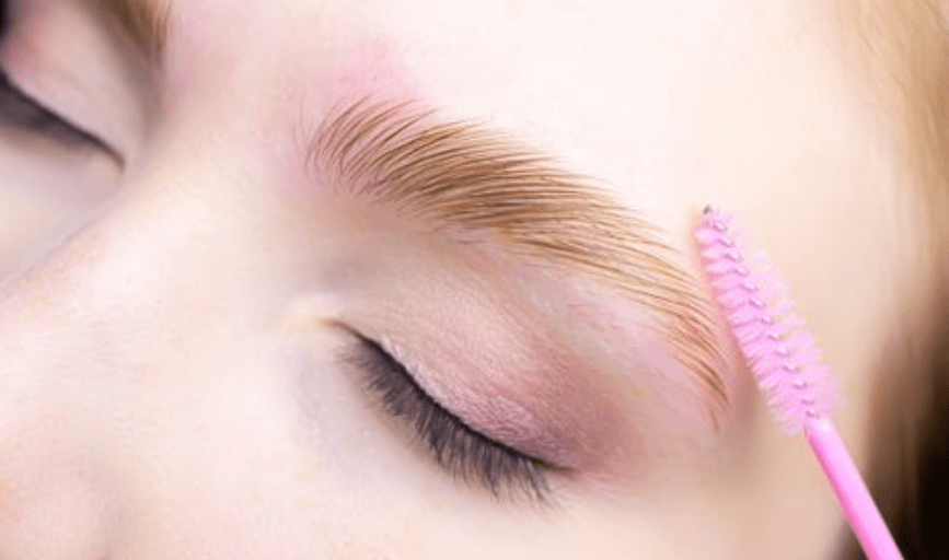 EYEBROW LAMINATION