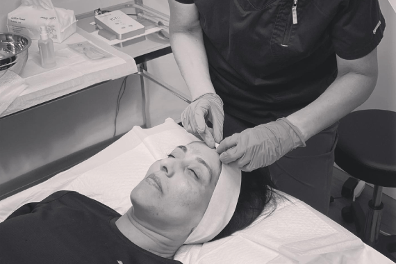 Dee & Co. Beauty Specialists