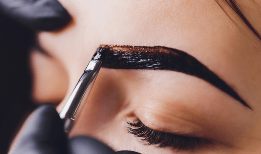 EYEBROW TINTING
