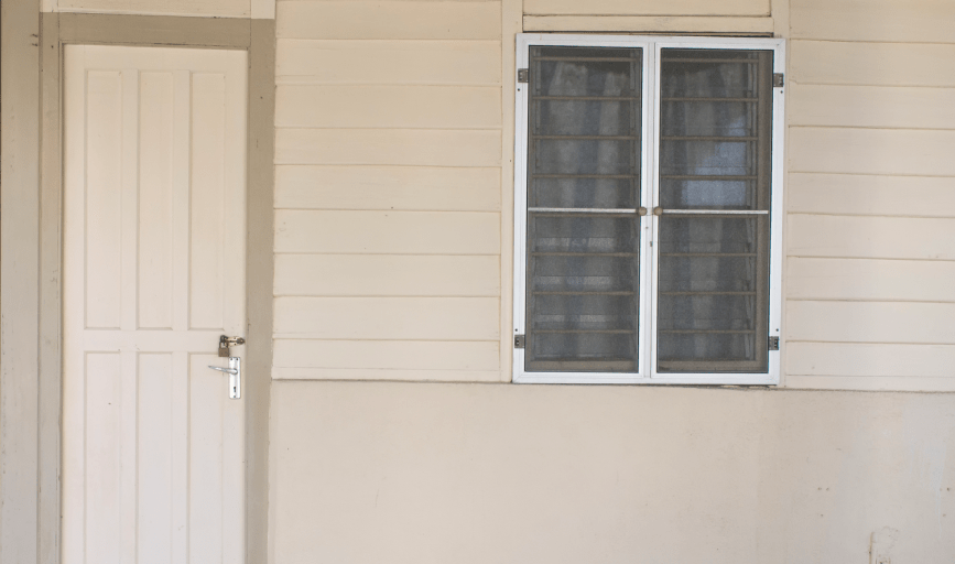 WINDOW SCREEN REPAIR