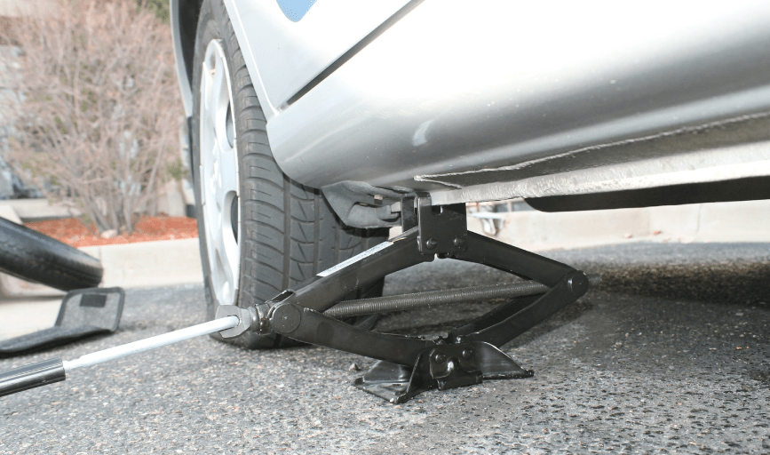 FLAT TIRE ASSISTANCE