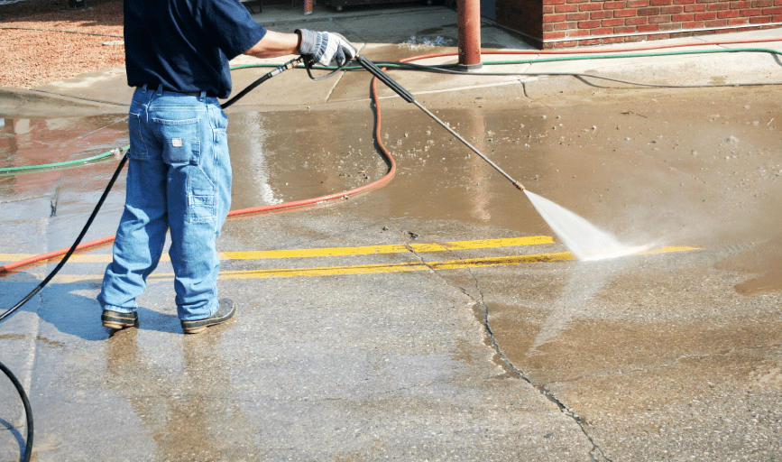 DRIVEWAY PRESSURE WASHING