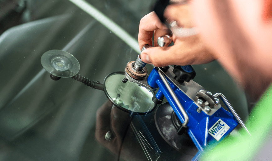 WINDSHIELD REPAIR