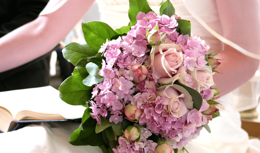 WEDDING FLOWER ARRANGEMENTS