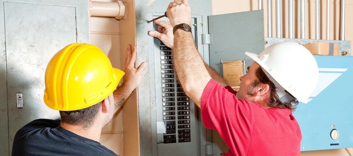 Circuit Breaker Repair 