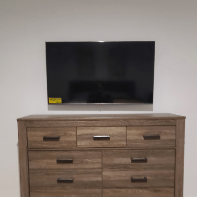 TV MOUNTING