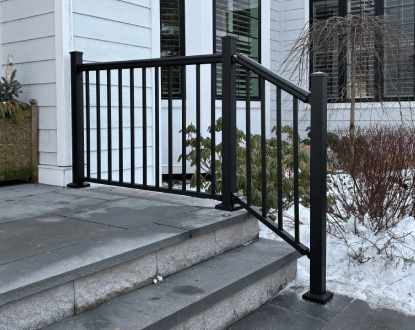 ALUMINUM RAILING