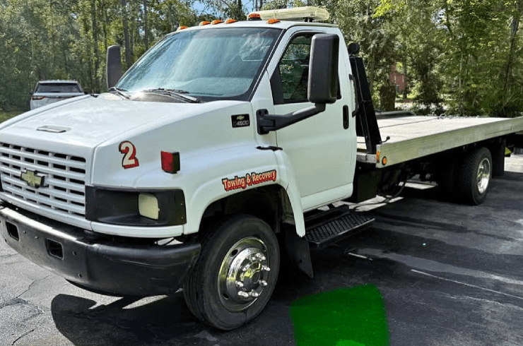 Javi-Yahus Towing & Detail