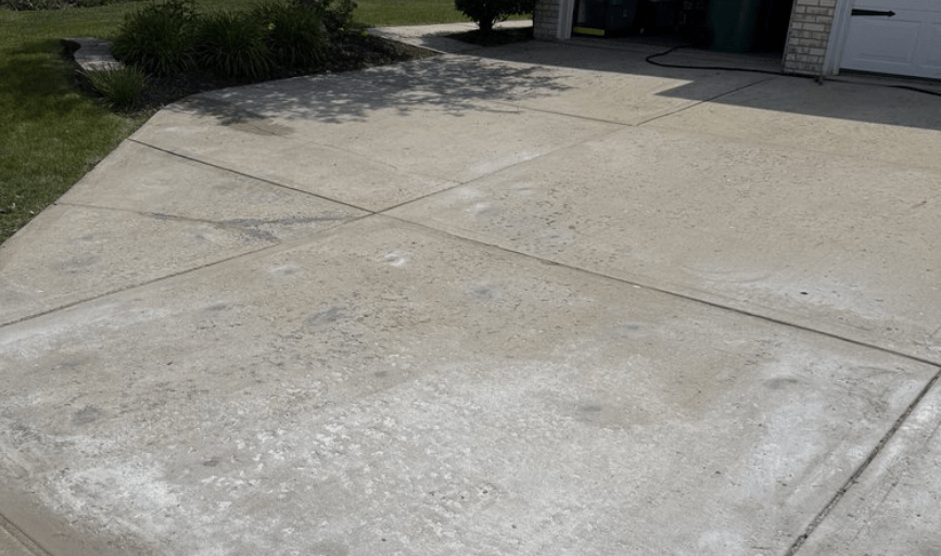 CONCRETE DRIVEWAY LEVELING