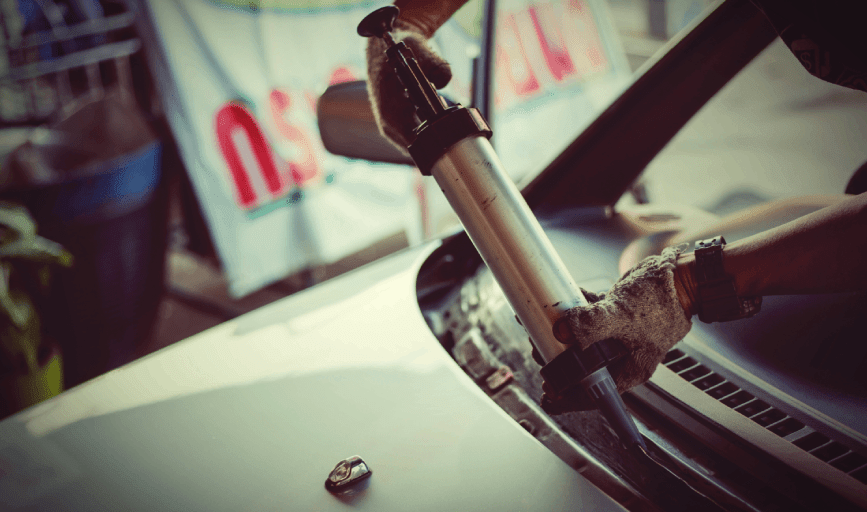 AUTO GLASS REPLACEMENT