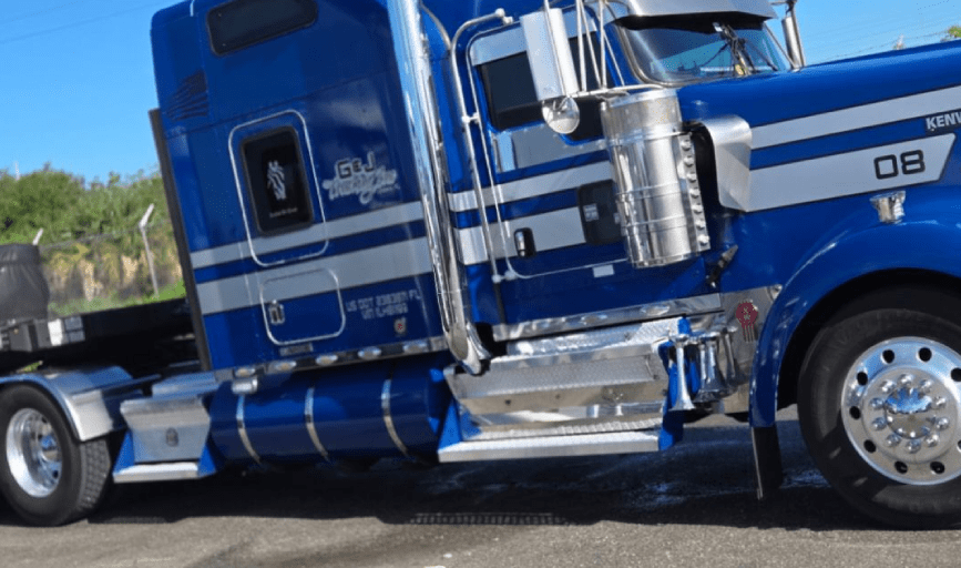 COMMERCIAL DETAILING