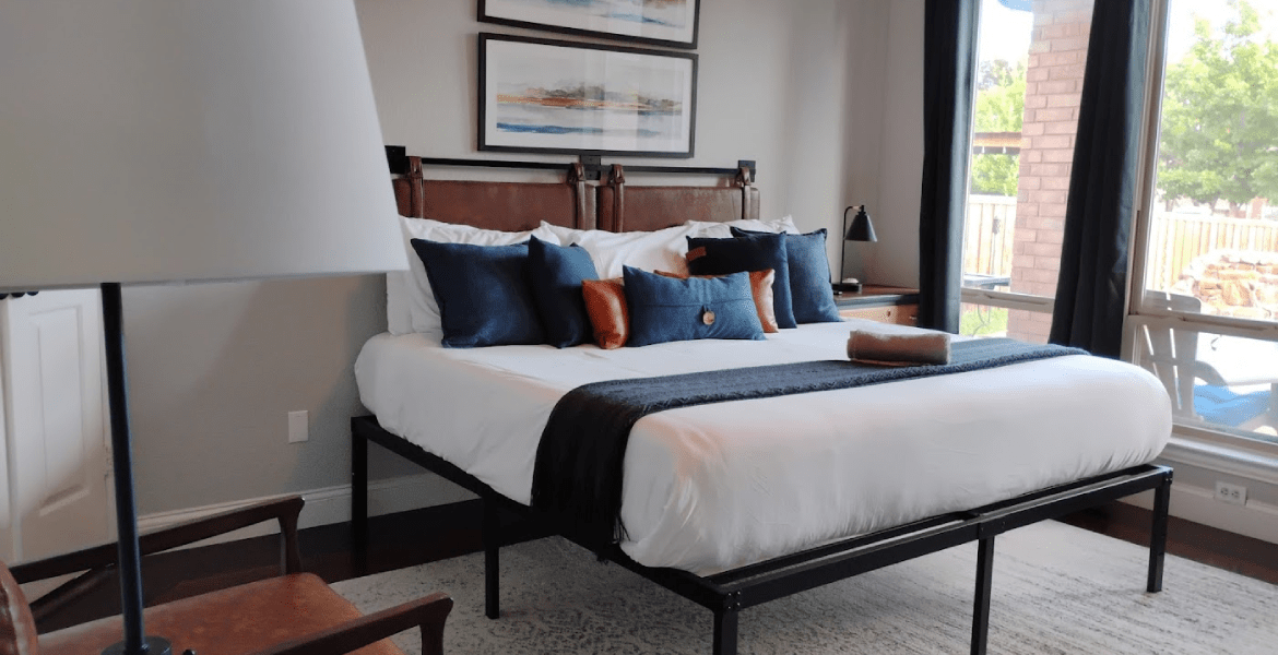 Spotless Detail Cleaning Service