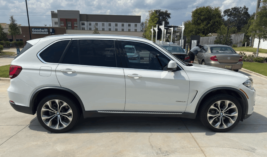 All Wheels Autodealership