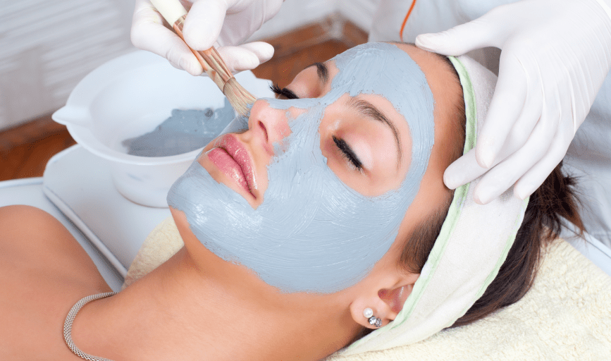 FACIAL GLOW TREATMENT