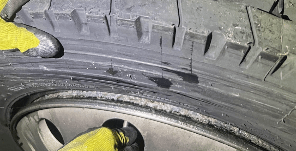 Khurasan Mobile Truck Tire Service