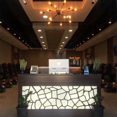 COMMERCIAL ELECTRICIAN