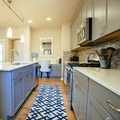 KITCHEN REMODELING