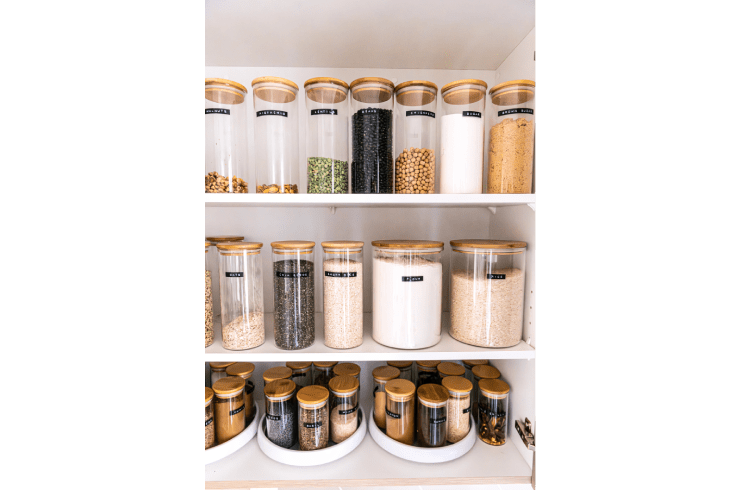 Home Declutters And Organizers