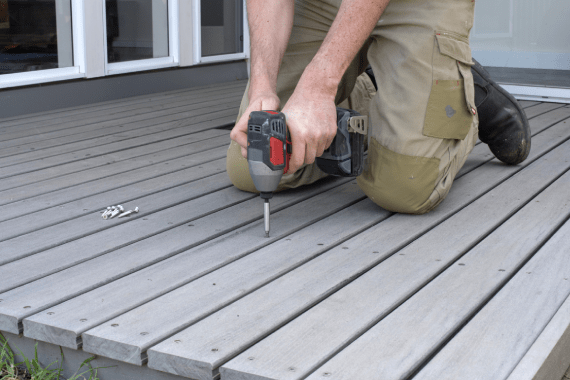 Elliott Fence & Construction