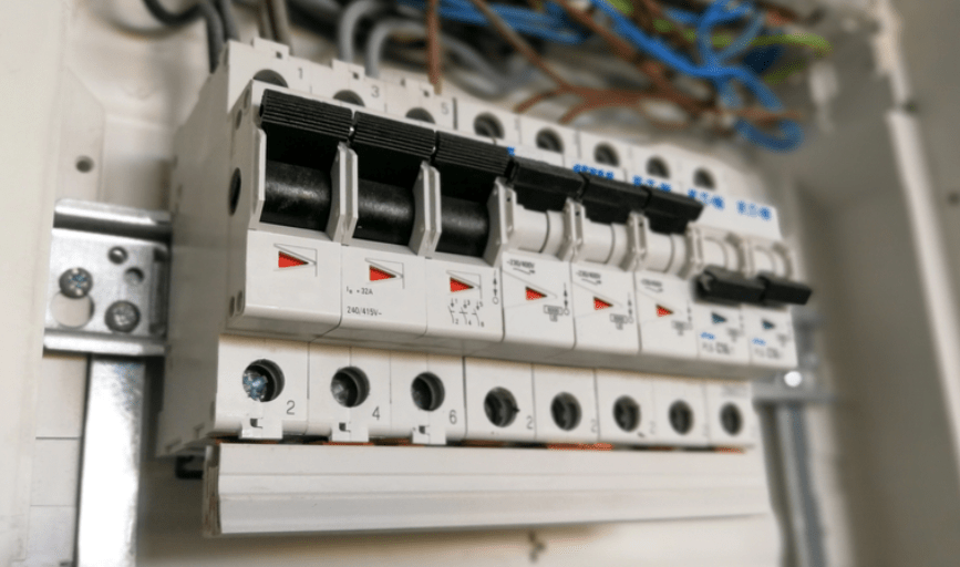 Circuit Breaker Repair