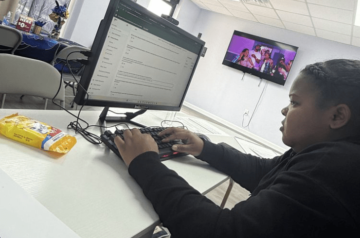 Universal Reconstruction Tax Services