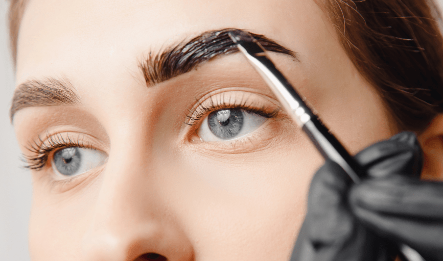 Eyebrow Tinting