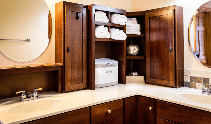 CUSTOM BATHROOM CABINETS
