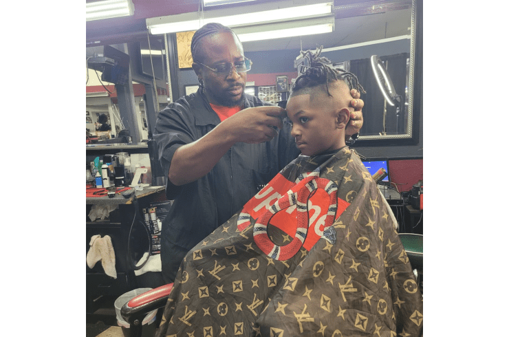 Duncan's Barbercuts and Hair Salon 