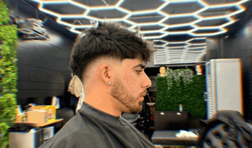 MEN’S HAIRCUT
