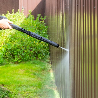 Fence Cleaning