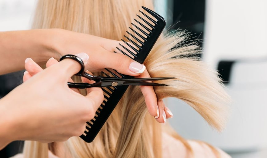 KAROLYN BEAUTY SALON