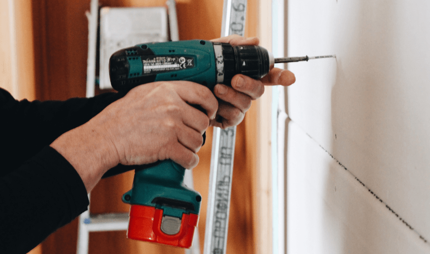 Mike's Lawncare & Handyman