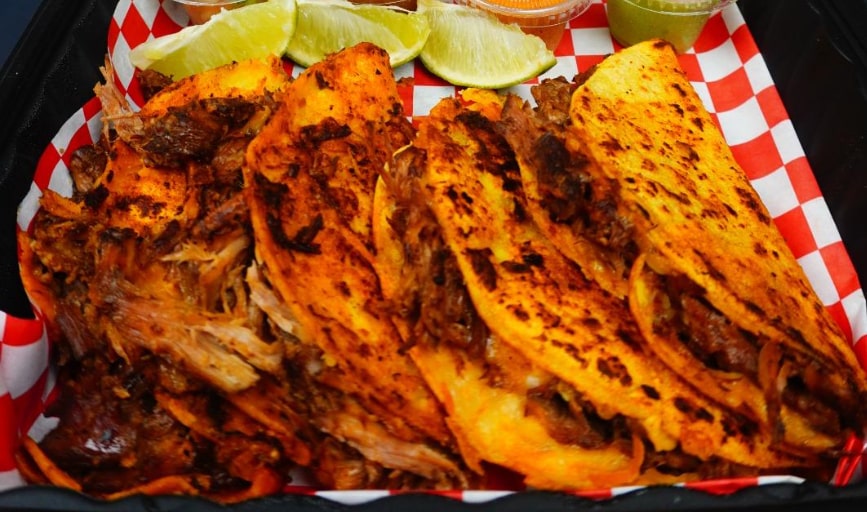 Los Hernandez Mexican and American Food