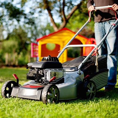 LAWN CARE SERVICE