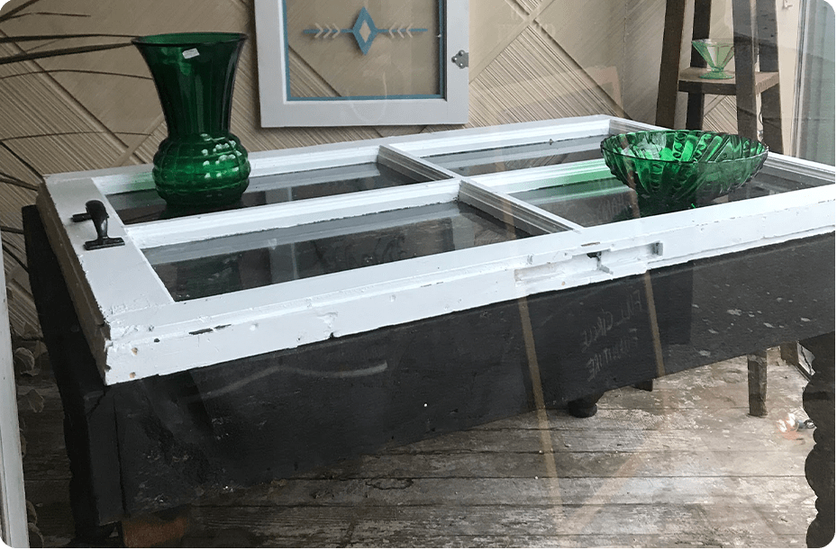 Full Circle Furniture & Gifts LLC Sells Unique Home Decor in