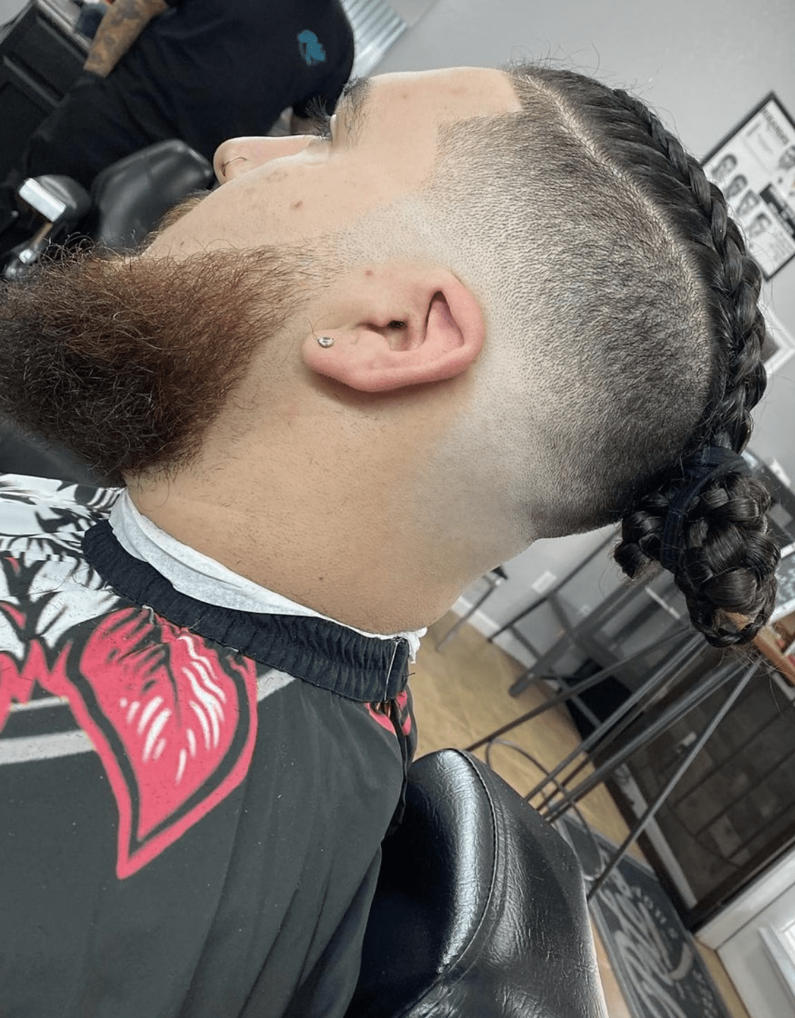 Barber Lucio Krispy Kutz is a Barbershop in Los Banos, CA 93635