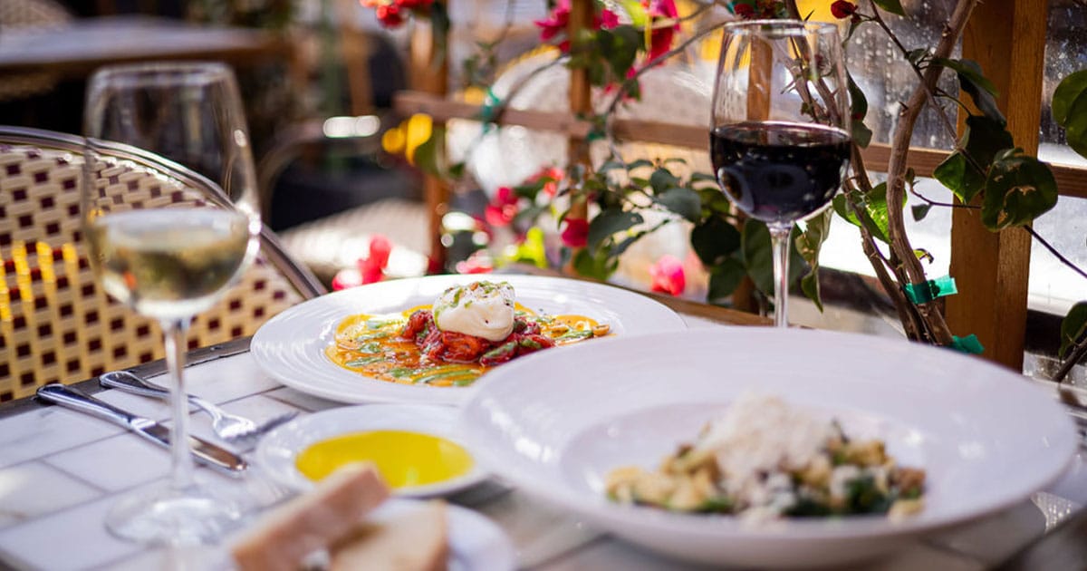 Piccolo Santa Monica Serves Cocktails in Santa Monica, CA 90405