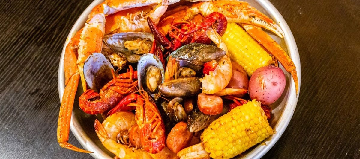 Rock & Toss Crab House Serves Cajun Seafood in Upper Marlboro, MD 20774