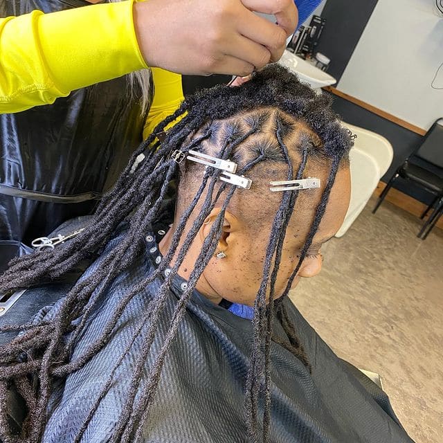 Detroit 2 Atlanta Fade'z & Braid'z LLC are Braiders in Peachtree