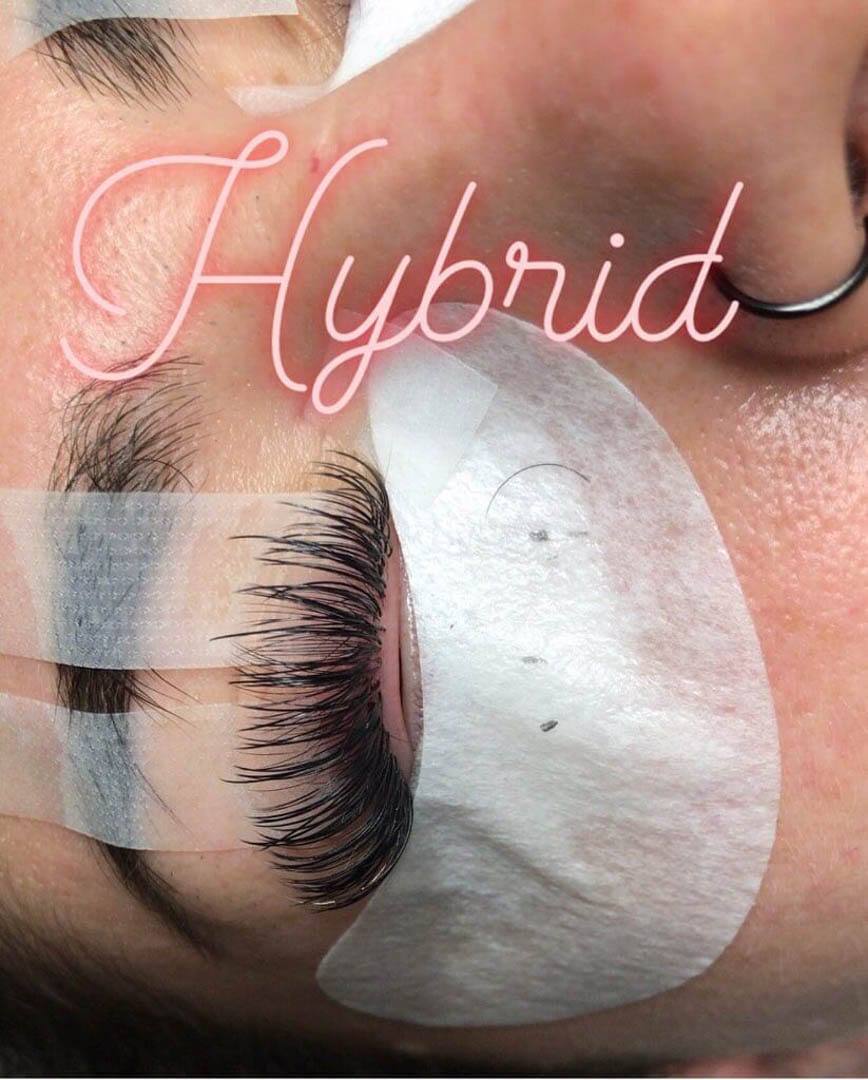 Nubellaglam Studios Provides Lash Extension Services in Jacksonville