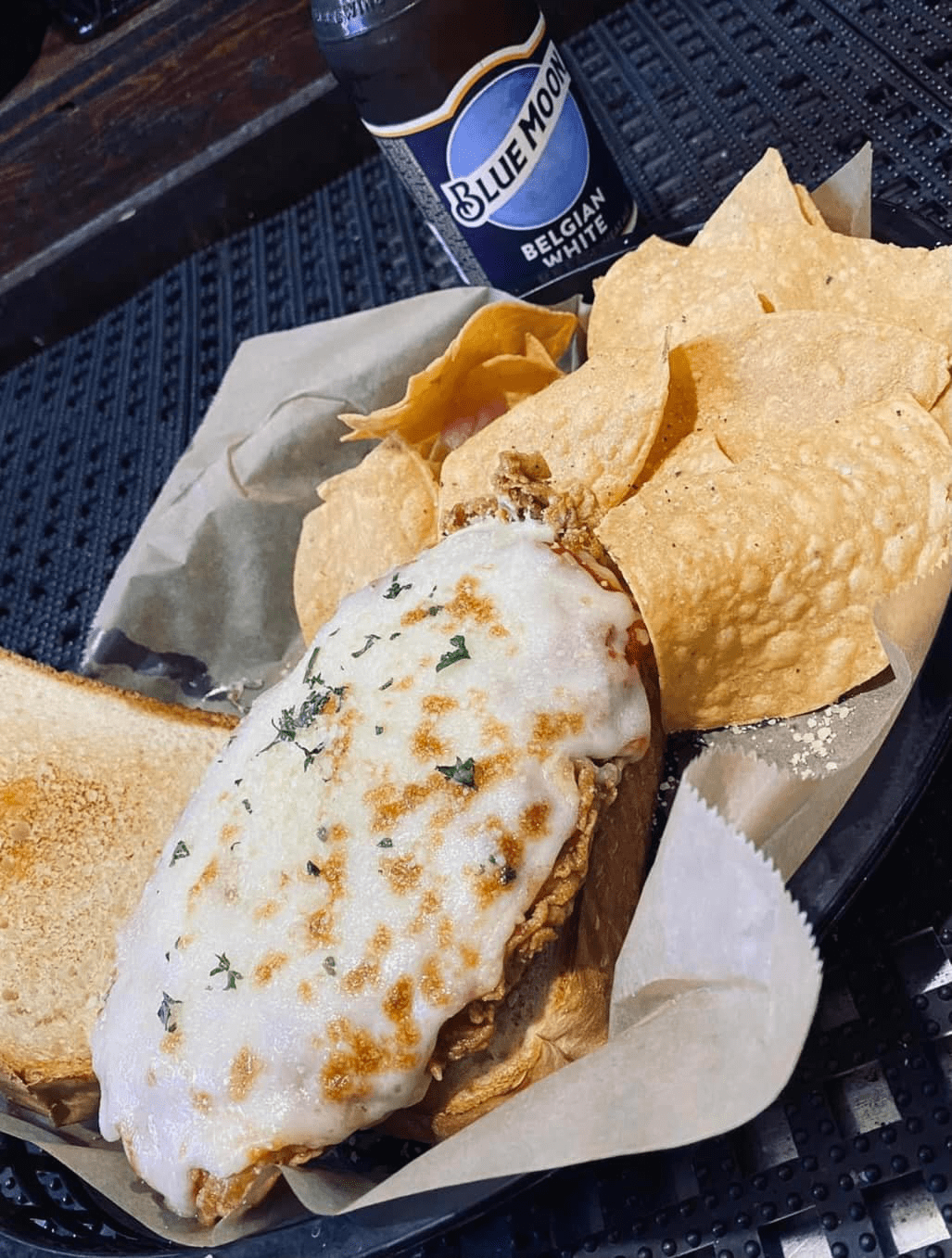 Deep South Bar Grill LLC Offers Happy Hour In Sebring FL 33870